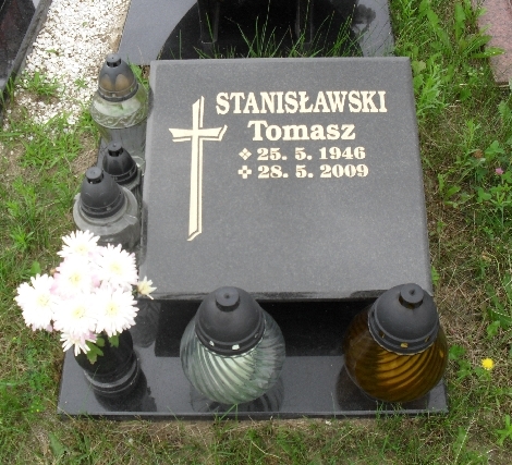 Grób TOMASZ STANISŁAWSKI