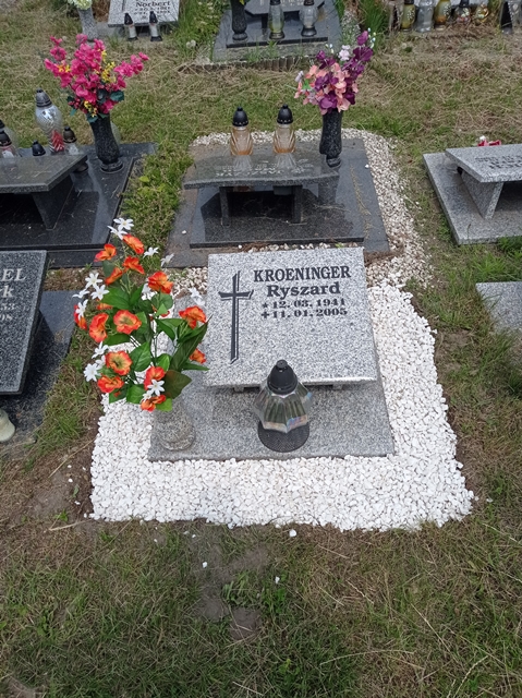 Grób RYSZARD KROENINGER