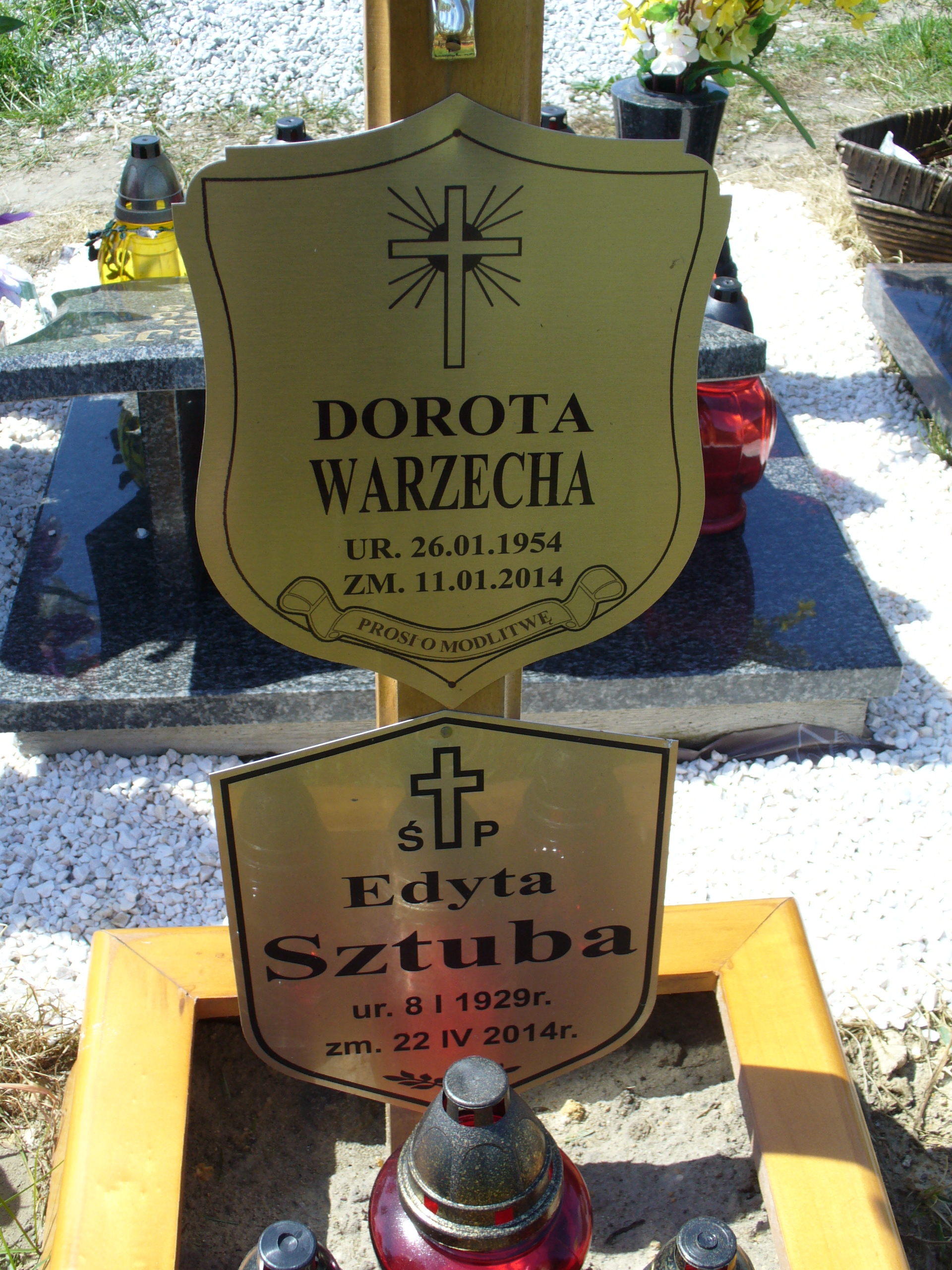 Grób DOROTA WARZECHA