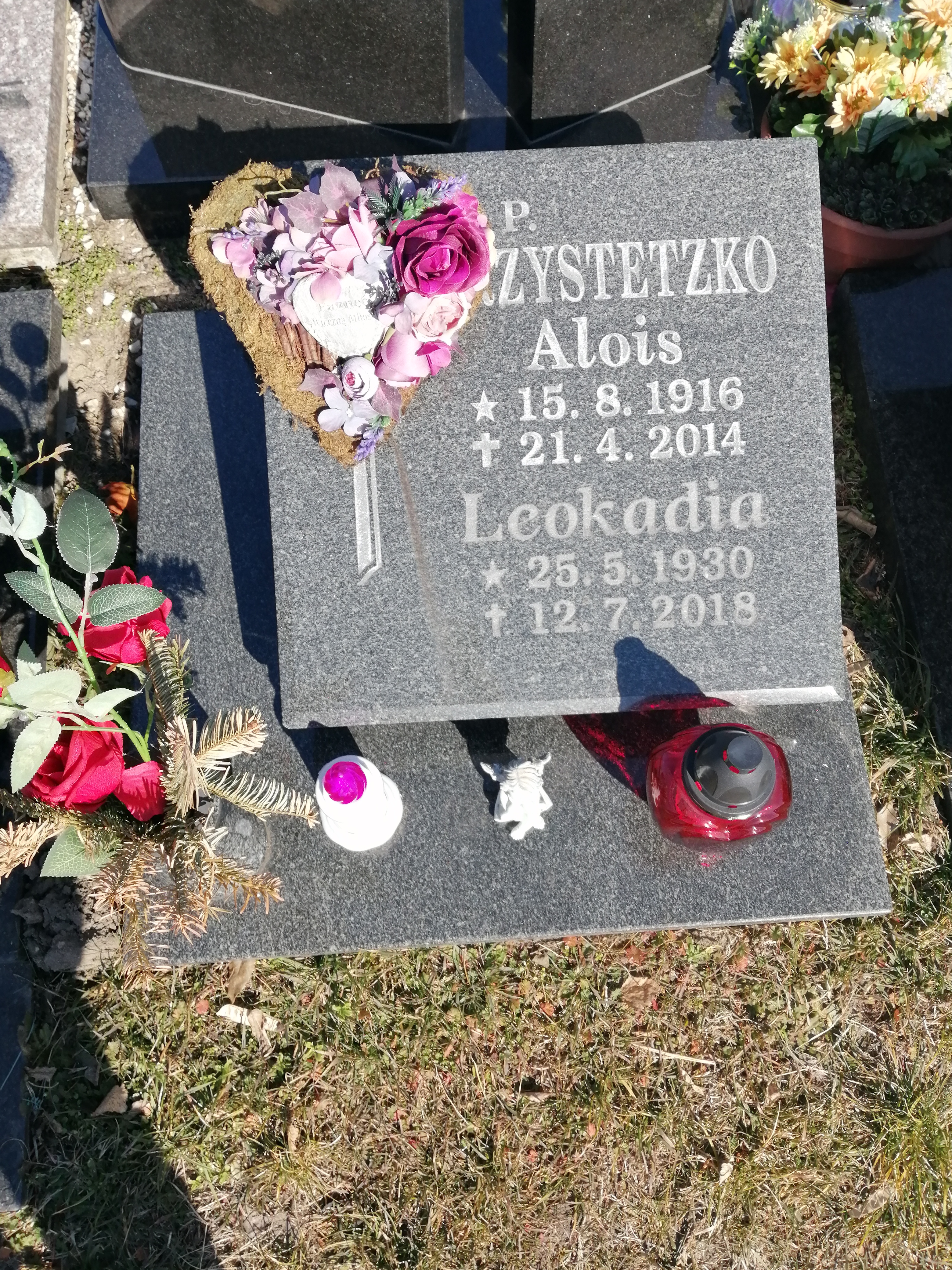 Grób LEOKADIA KRZYSTETZKO
