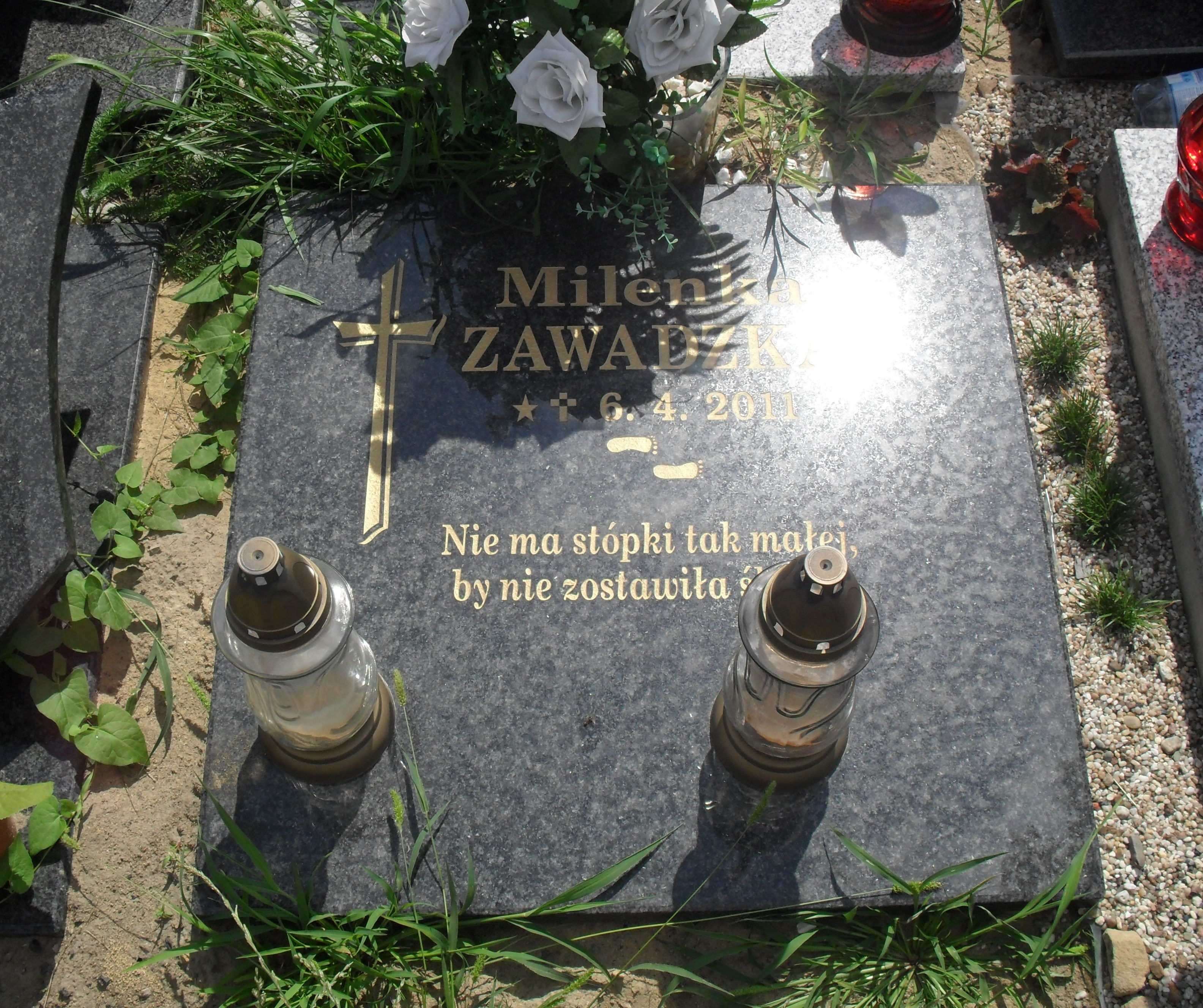 Grób MILENA ZAWADZKA