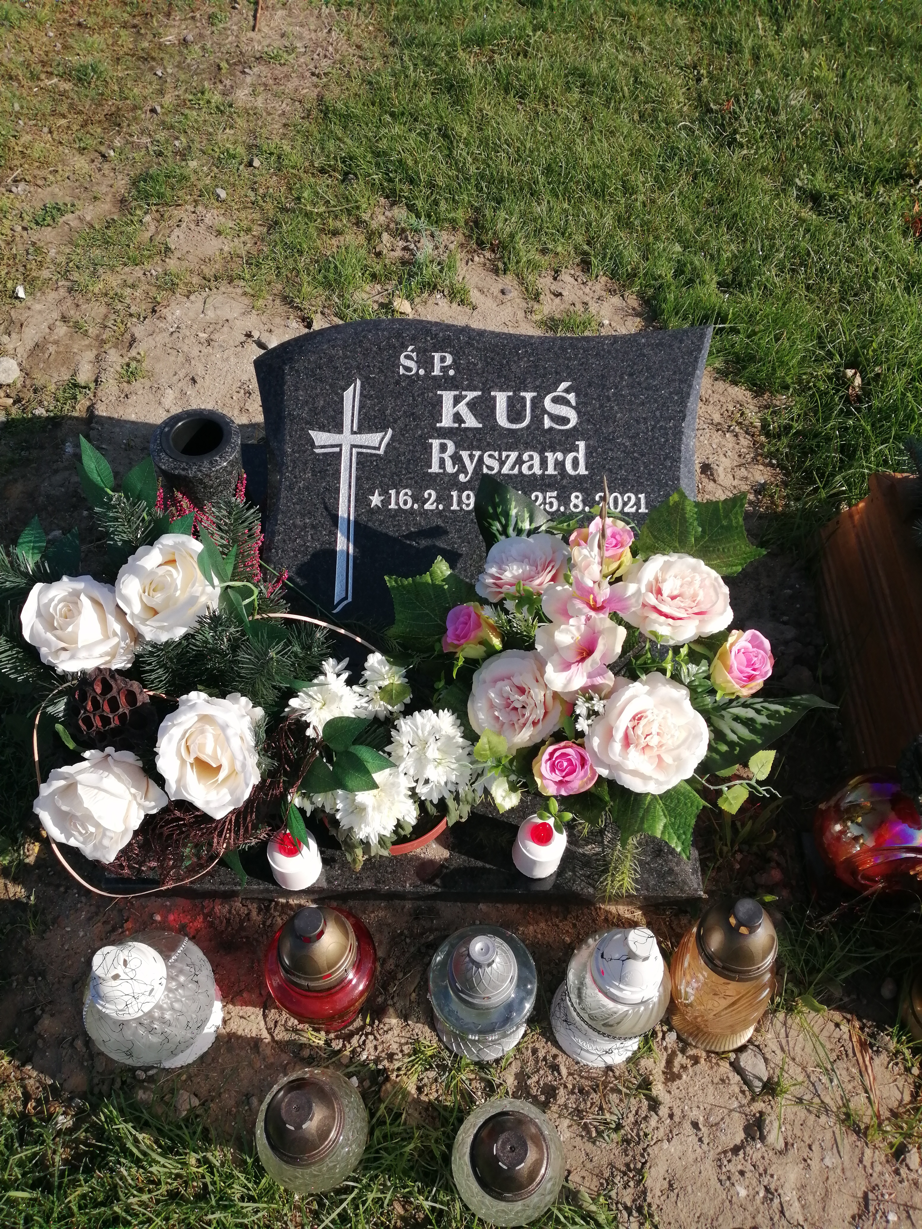 Grób RYSZARD KUŚ