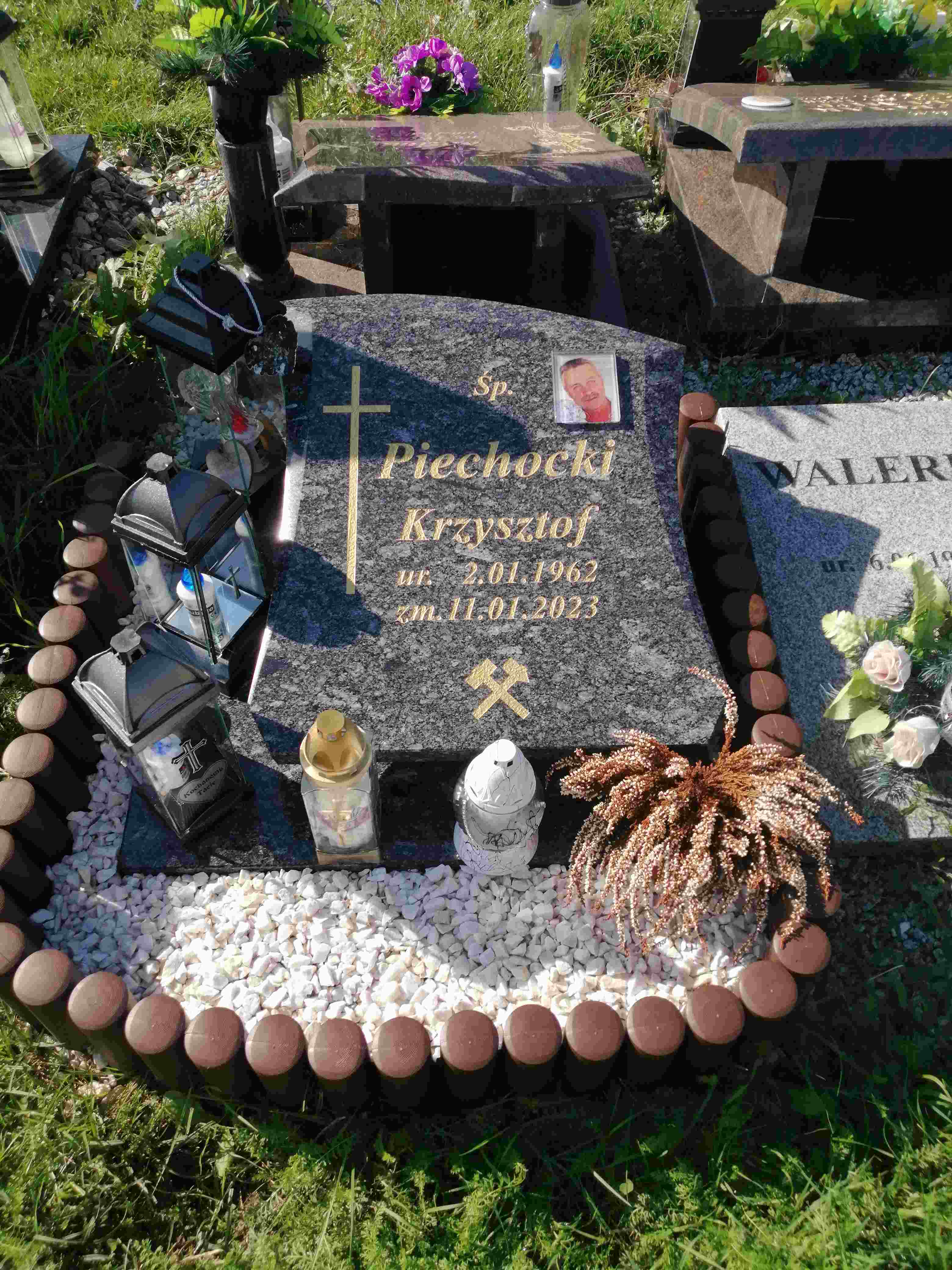 Grób KRZYSZTOF PIECHOCKI